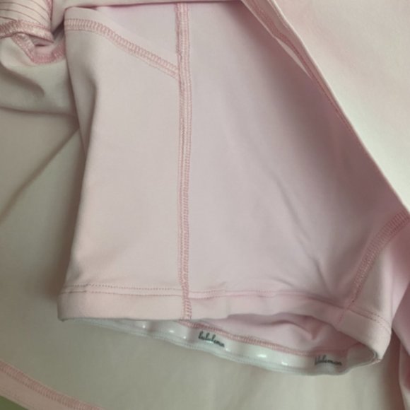 SOLD - Lululemon Play off the Pleats Pearl Pink (Rare) - Picture 4 of 8